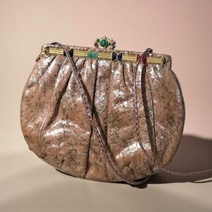 Vintage Judith Leiber Snakeskin Frame Shoulder Bag Gold Tone Enamel Bow